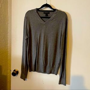 Banana republic V neck grey wool sweater